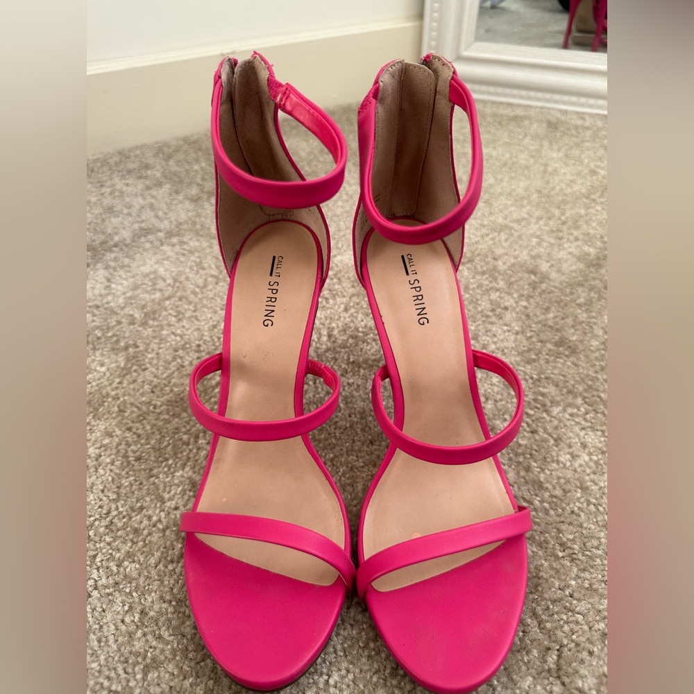 Call It Spring Women's Pink Strappy Sandals